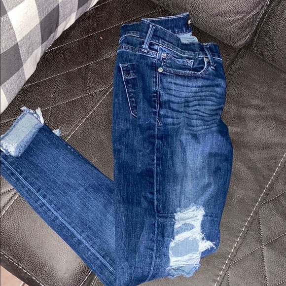 Express Jeans - Picture 2 of 7